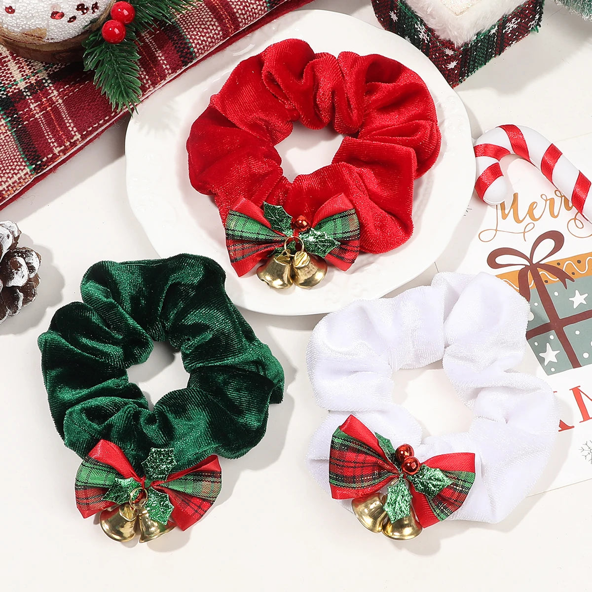 1 Pcs Christmas Retro Plaid Bow Scrunchies,Velvet Bell Hair Ties,Elegant Hair Bow Design Hair Decorations